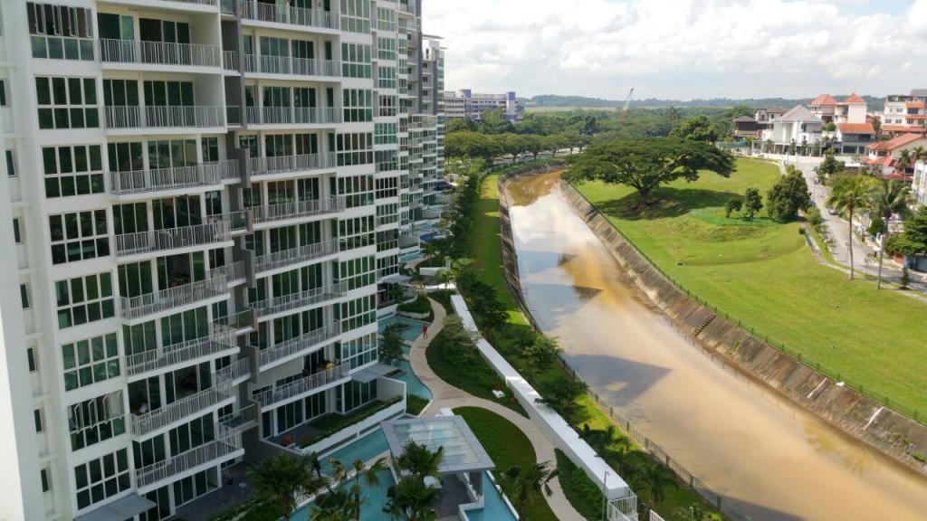 1 Canberra (D27), Condominium #101413452